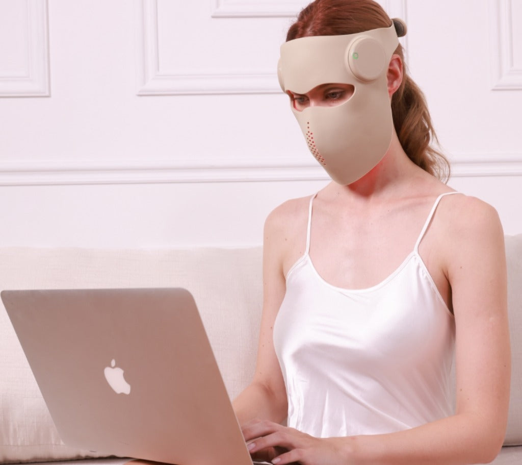 LED face mask treatment program